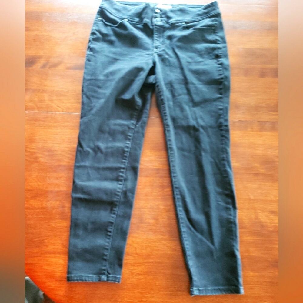 ROSE & Ali smart fit 18 low rise jeans